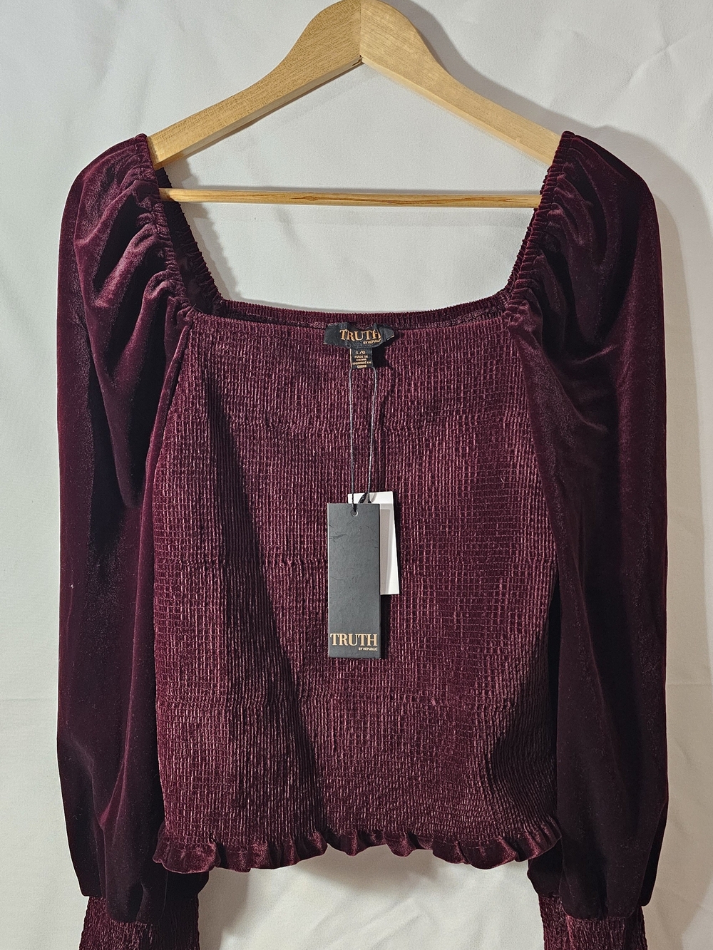 🛍 NEW! TRUTH BY REPUBLIC DEEP PLUM TOP